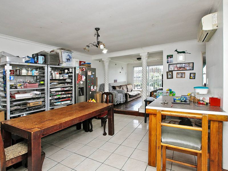 DELIGHTFUL, CHARMING AND RELAXED - Photo 2