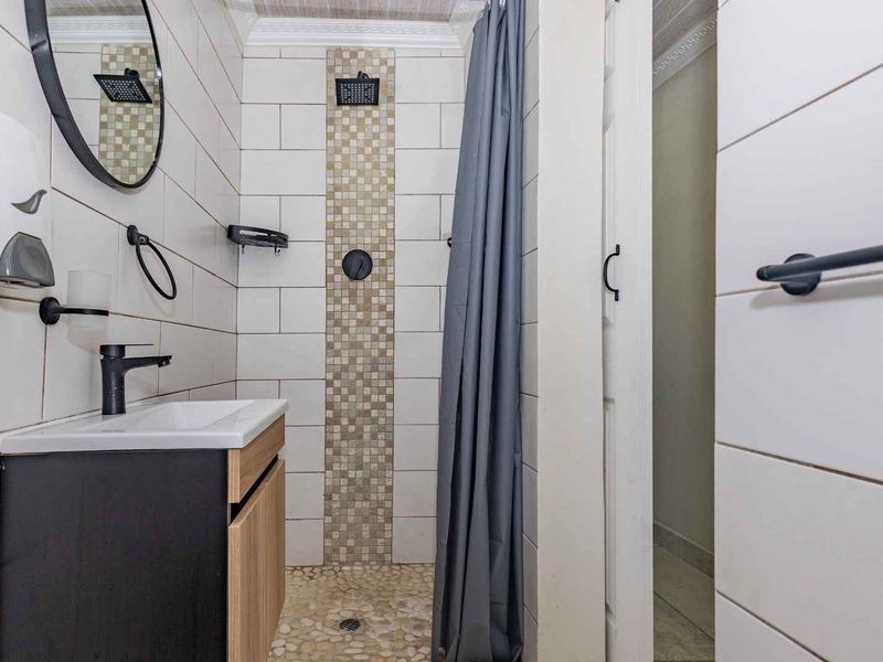 La Bella Vida Self Catering Apartments - Photo 8