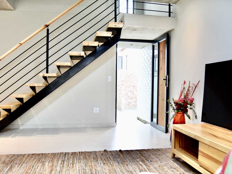 Fully Furnished Townhouse for Sale – Kramersdorf, Swakopmund - Photo 8