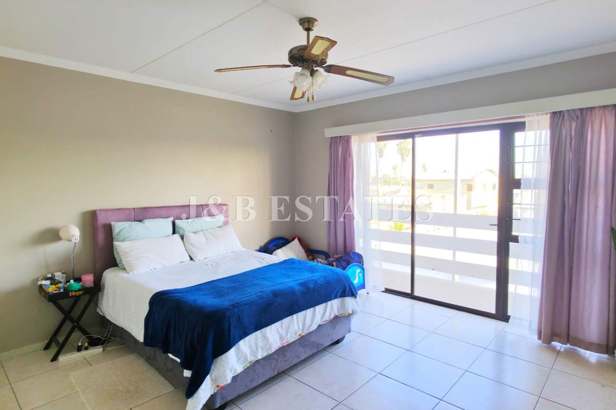 2-Bedroom Apartment on 2nd Floor - Photo 4