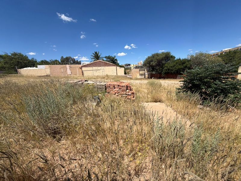 🏡 Vacant Corner Plot for Sale – Windhoek West - Photo 2