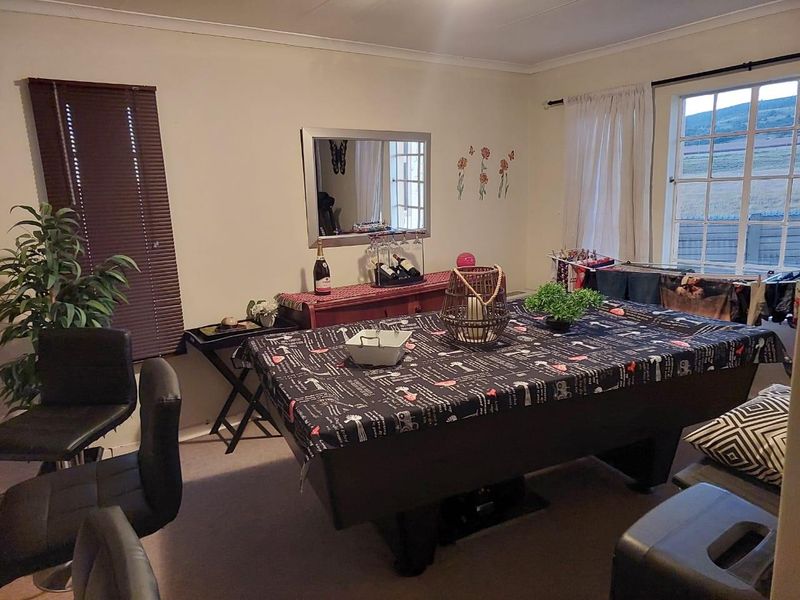 3 Bedroom Home for Sale in Secure Complex. - Photo 5