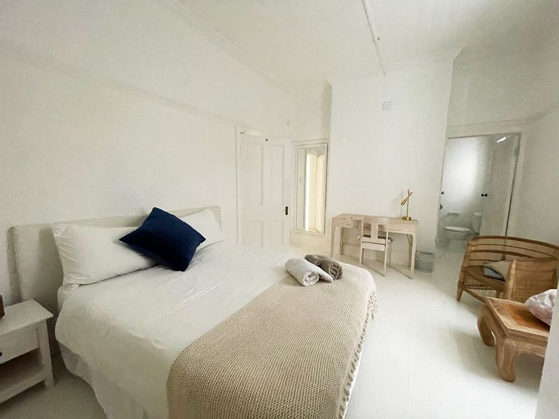 Sea Point Communal living - Photo 7