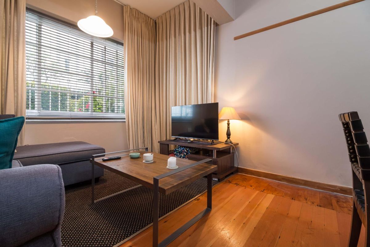 An Oasis in the Gardens area! - Photo 2