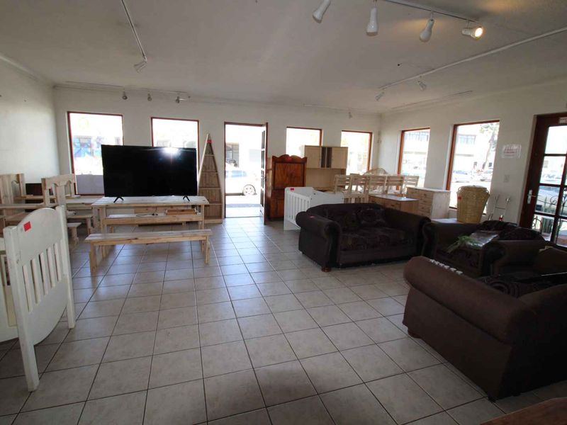 Prime located Business Property in Central Business District - Photo 6