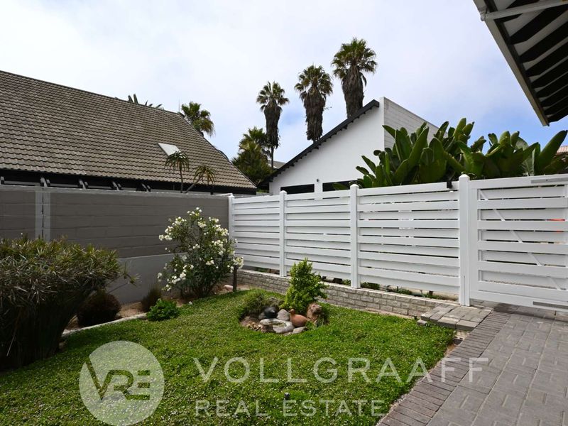 Beachside paradise - Photo 9