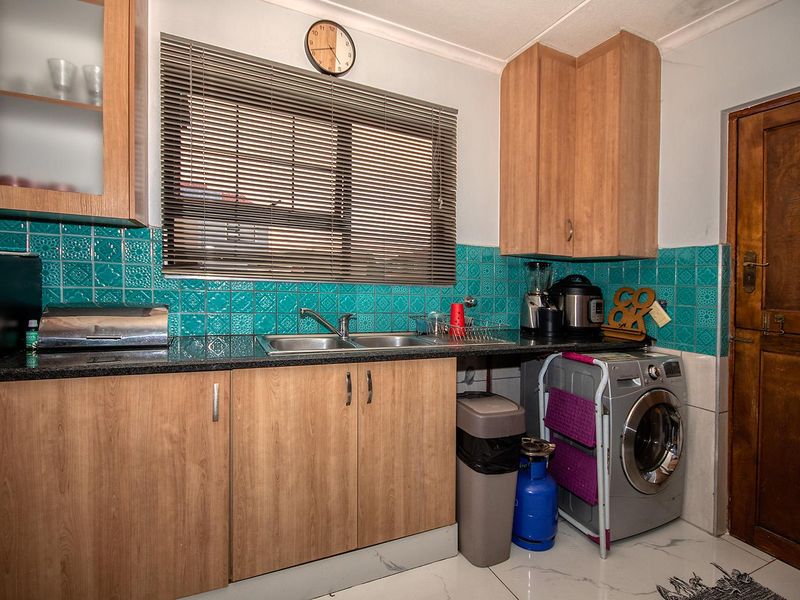 3 Bedroom Meyersig family home! - Photo 3
