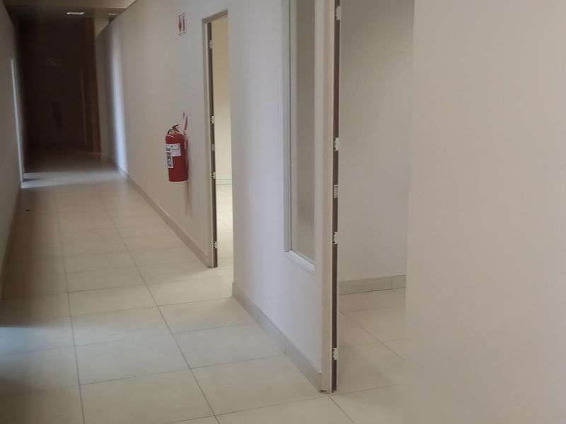 A Grade office space To Let - Southern Industrial - Photo 8