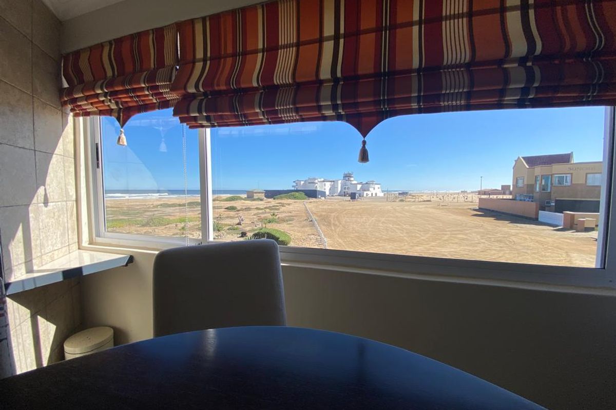 FULLY FURNISHED - 3 BEDROOM FLAT WITH SEA VIEW TO LET IN MILE 4, SWAKOPMUND, NAMIBIA - Photo 3