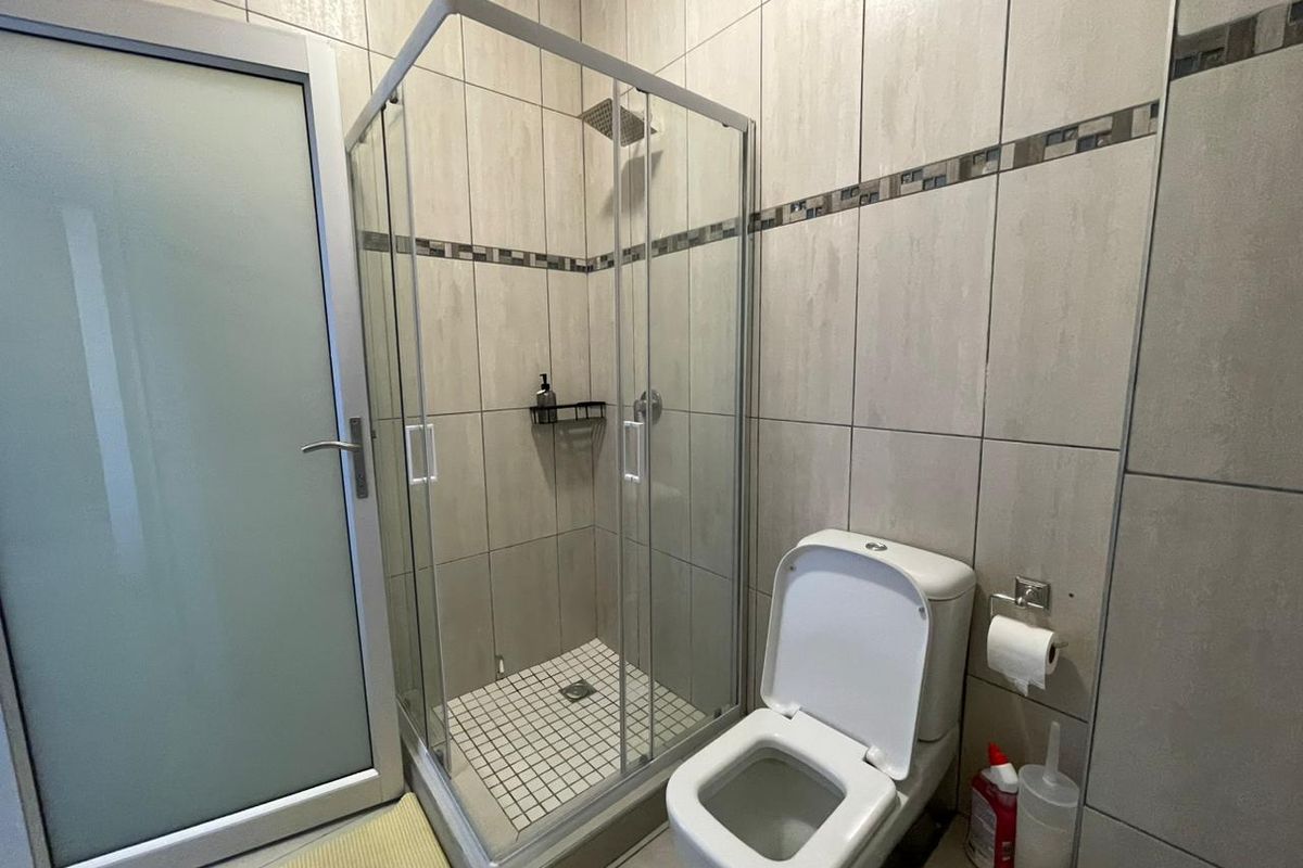 MODERN 2 BEDROOM FULLY FURNISHED APARTMENT FOR SALE IN KLEIN WINDHOEK: CITY PLAZA - Photo 5