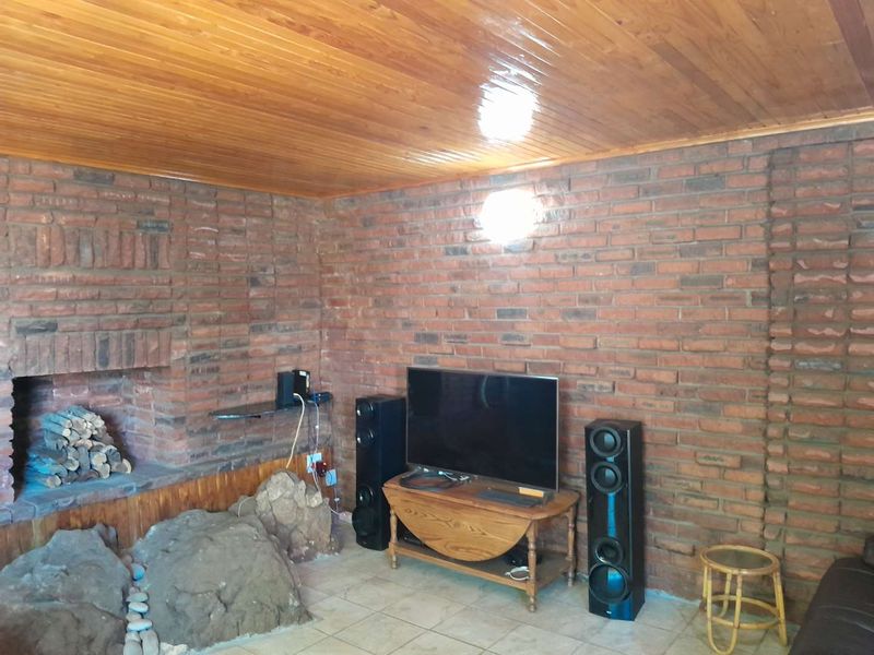 5 Bedroom Family Home in cul-de-suc - Photo 3