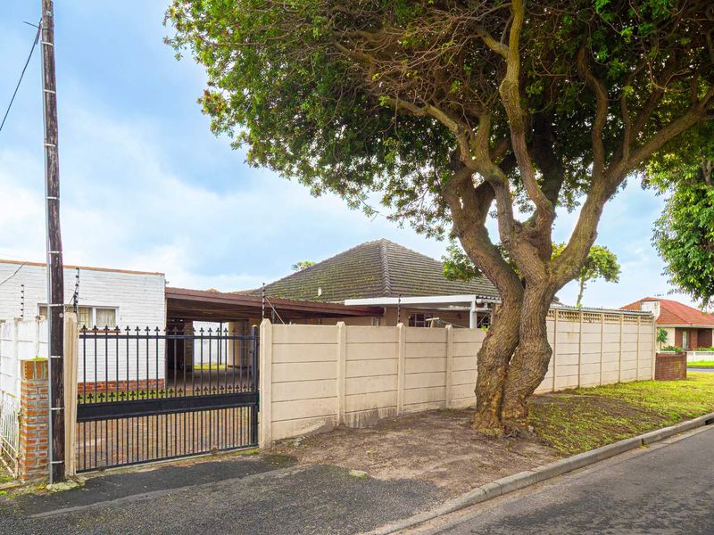 PENLYN ESTATE,4BEDS ,2 BATHS,7 CARS - Photo 2