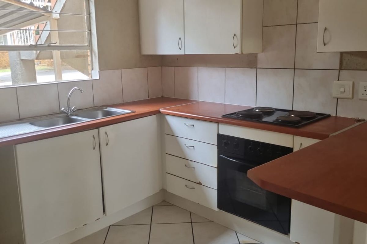 All costs included. The price you see is the price you pay!!!A perfect ground floor unit awaits you !!! - Photo 3