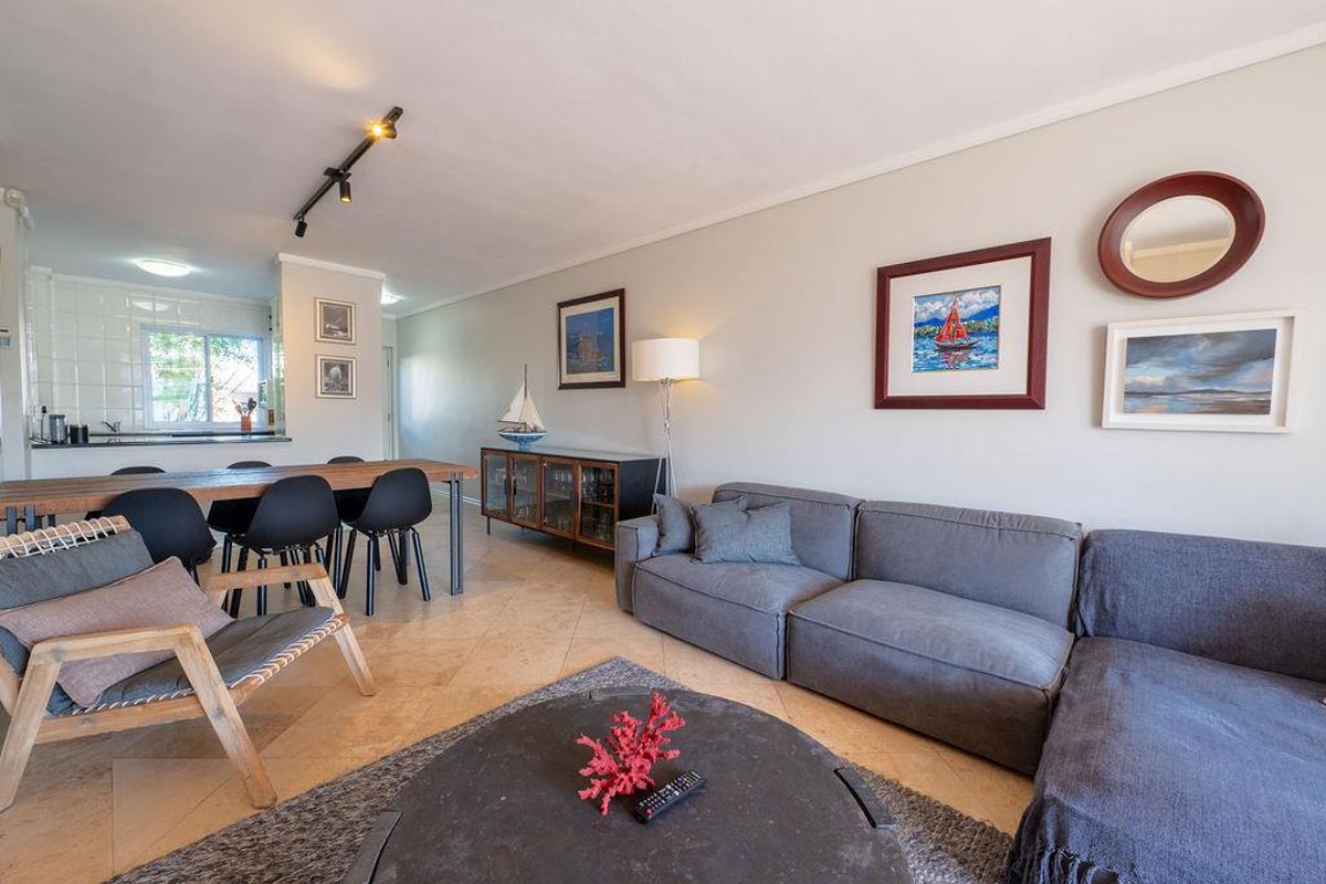 Three bedroom apartment to rent in Knysna Quays - Photo 3