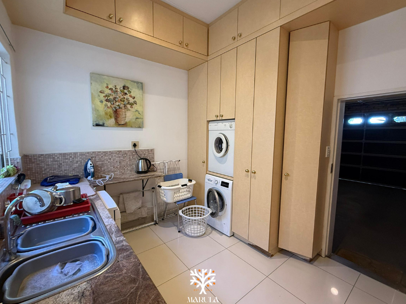Family Home For Sale | Klein Windhoek | N$8 450 000 - Photo 7