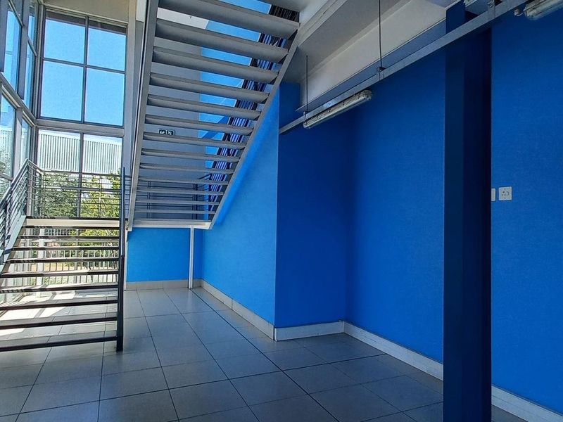 4 626m2 Gosforth Park Warehouse To Let - Photo 10