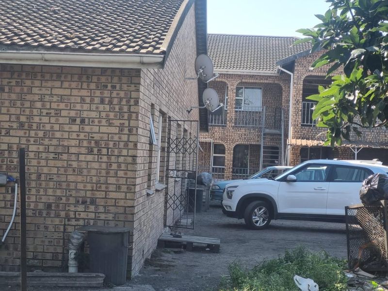 Discover a versatile 1302M2 Property. - Photo 4