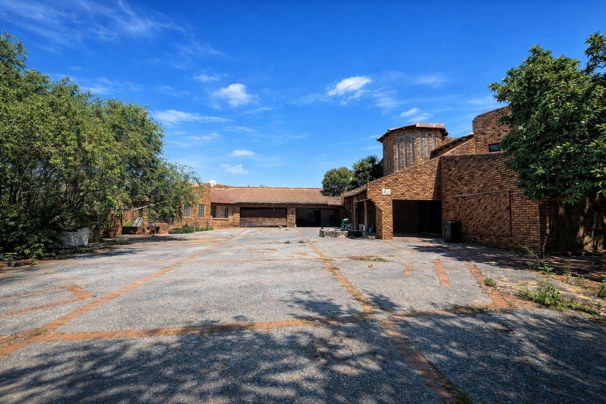 Prime Redevelopment Opportunity in Brentwood, Kempton Park - Photo 2