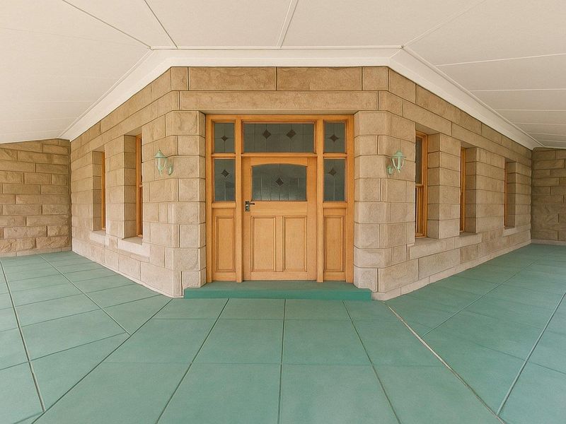 Charming Heritage Home on Spacious Corner Stand in Ladybrand - Photo 3