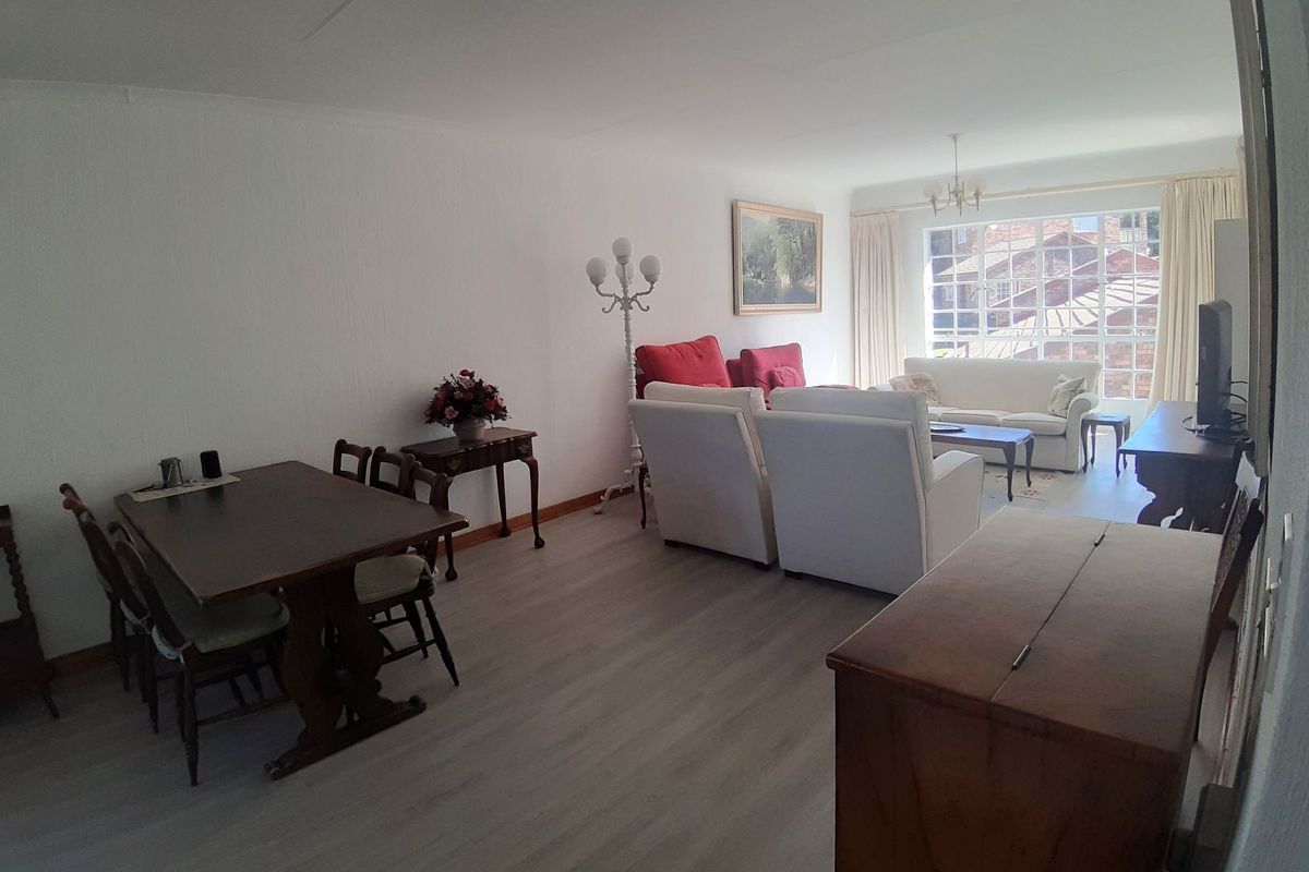 Spacious, Light-Filled Retirement Living in the Heart of Bryanston - Photo 5