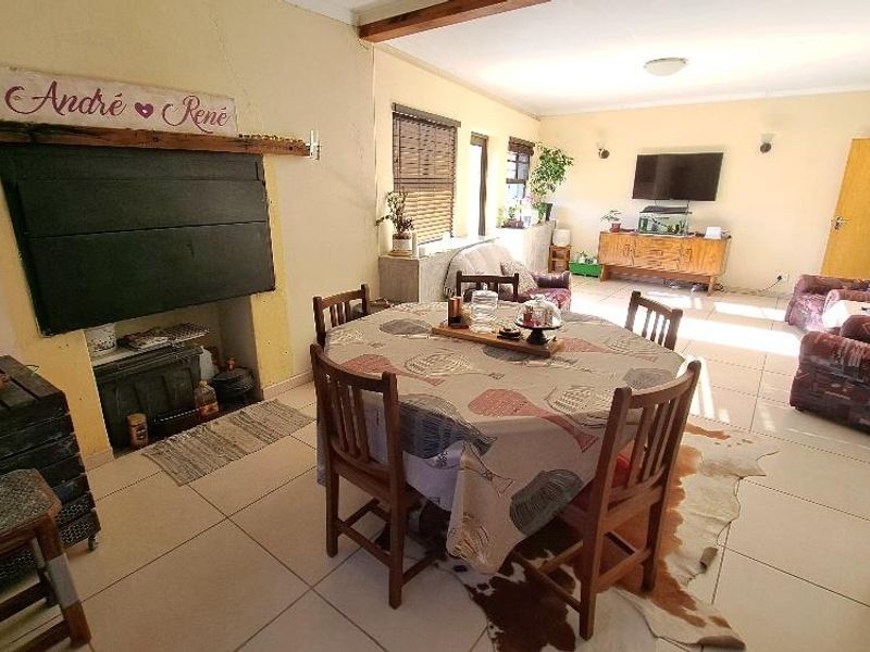 Spacious home on large plot close to Duneside School and Dunes Mall - Photo 5