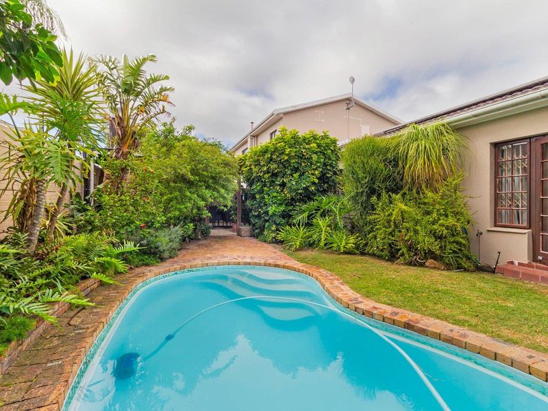 Perfect Dual Living - Nestled in Nature - Photo 4