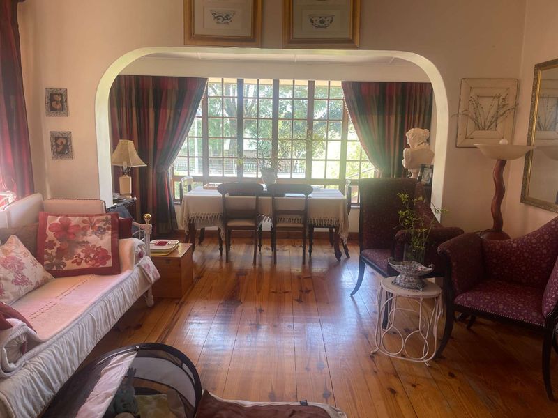 A Warm & Welcoming Kensington Gem — A Home Filled With Heart and Character - Photo 8