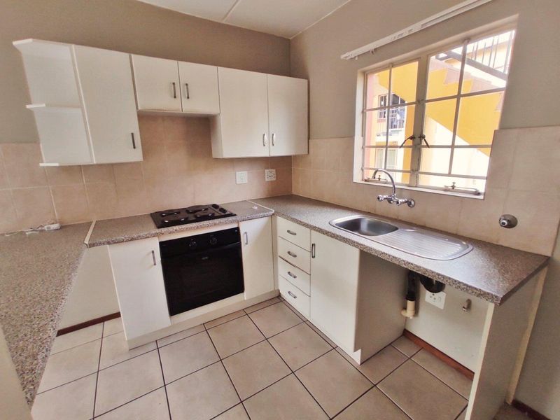 1 Bedroom, Ground Floor Apartment - Photo 7