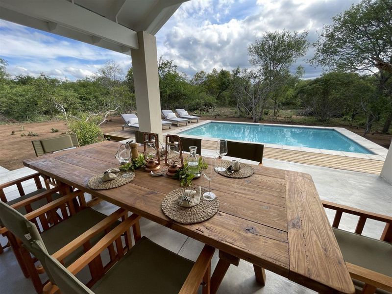 5 Bedroom home for sale in Moditlo Estate - Photo 3