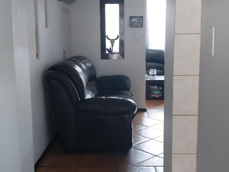 2 Bedroom well-maintained Townhouse for sale in Brackenhurst - Photo 6