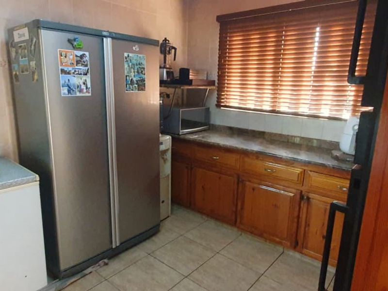 Your Ultimate Family Entertainer Awaits! - Photo 3