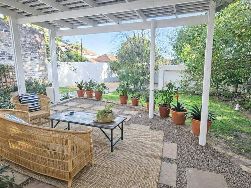 Executive 2 Bedroom House with Studio/Study – Secure, Elegant & Versatile - Photo 5