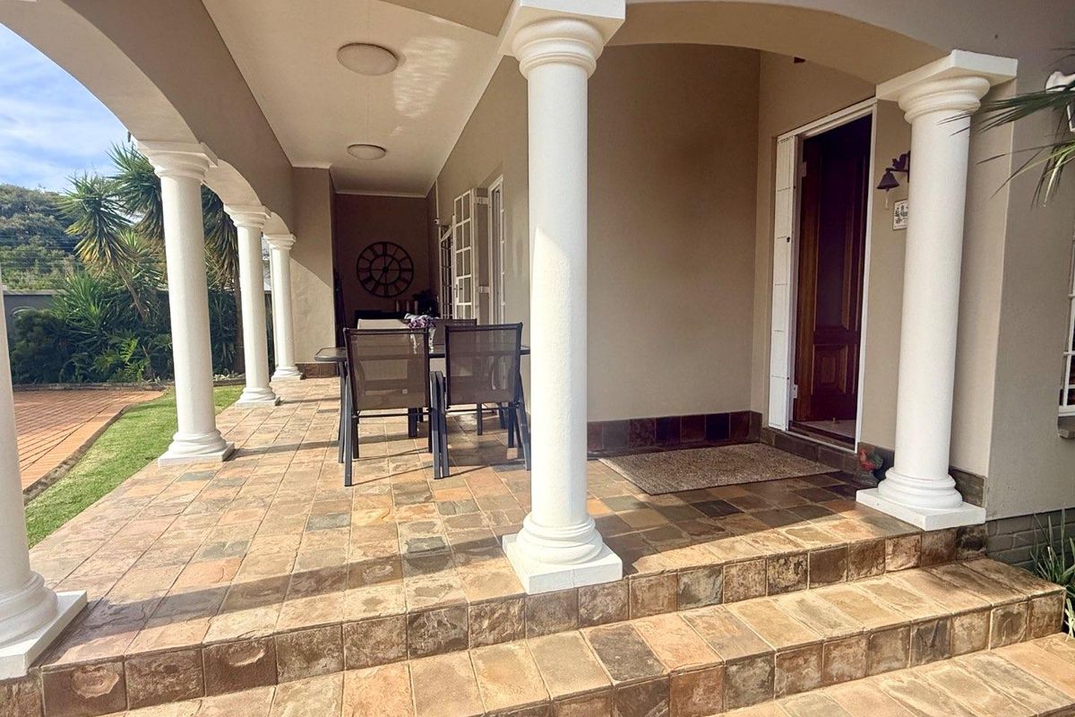 3 bedroom house for sale in Vryheid - Photo 3