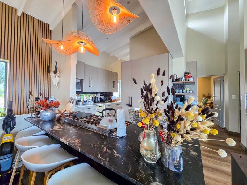 Upmarket family home for sale in Stilbaai Duine Estate. - Photo 6