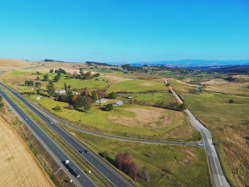 111ha Midlands farm with homes, water rights and mixed commercial opportunities - Photo 2