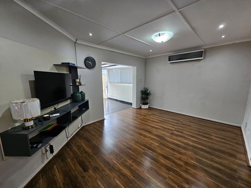 Discover easy coastal living in this charming 2-bedroom simplex in Meer en See - Photo 8