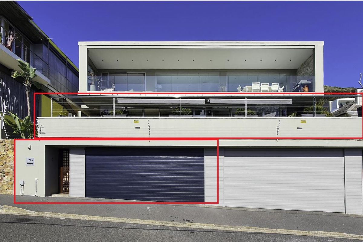 A Coastal Retreat on Iconic Joubert Road | Green Point, Cape Town - Photo 3