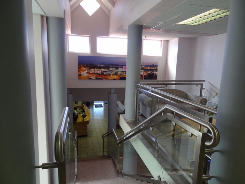 Prime Office Space with Retail Frontage on Independence Ave! - Photo 7