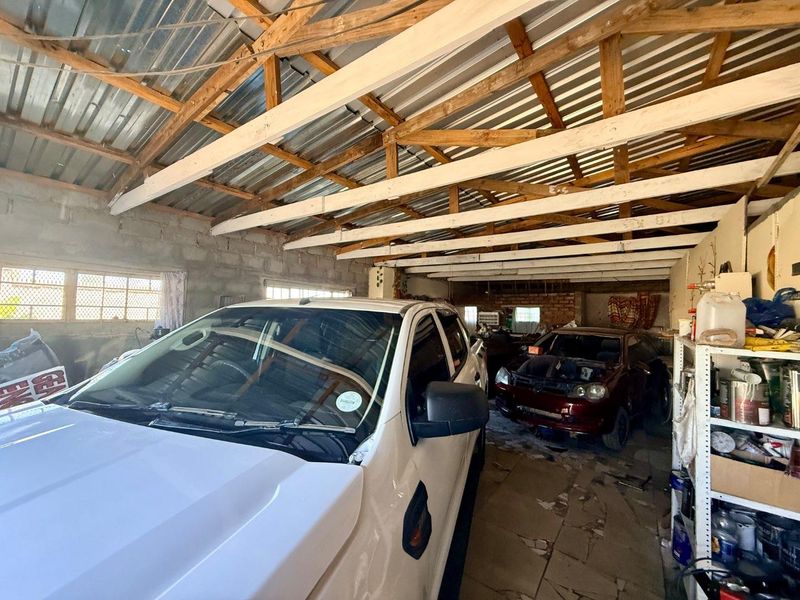Commercial Property for sale 5 kilometers from Vryheid - Photo 10