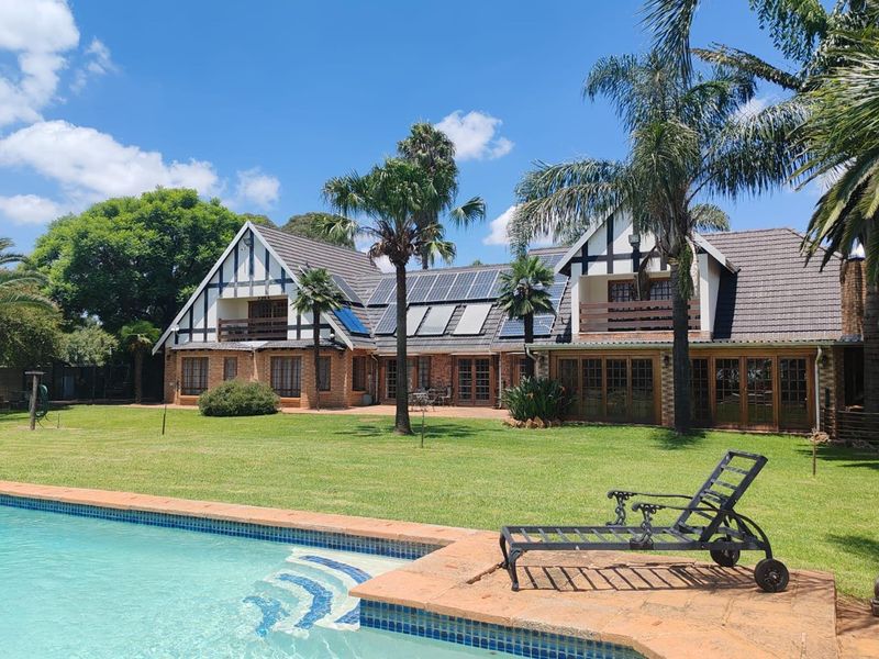 Elegant Serenity Nortons Home Estate - Photo 5