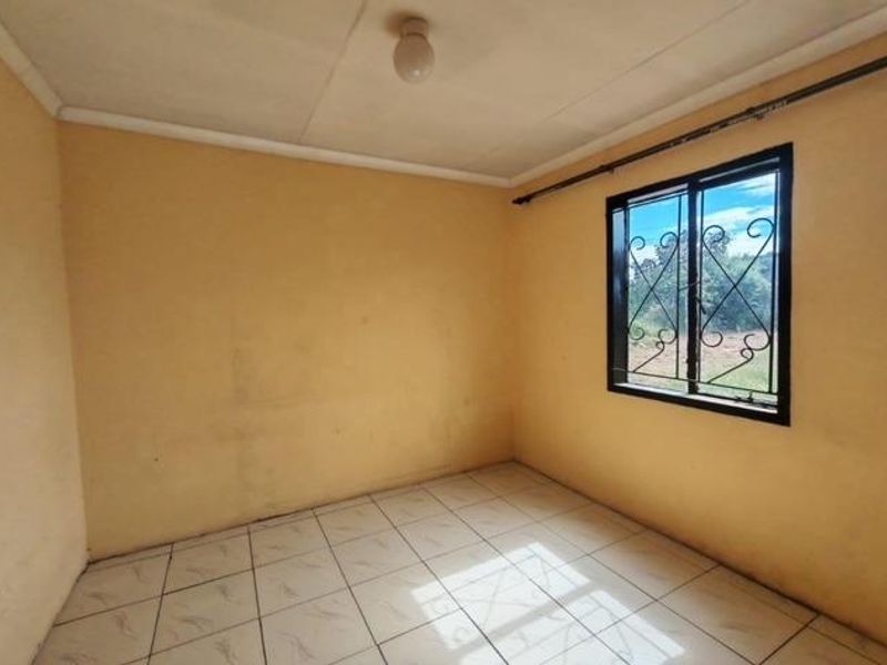 Priced to Sell! 2-Bedroom Home with Big Yard & Future Potential - Photo 8