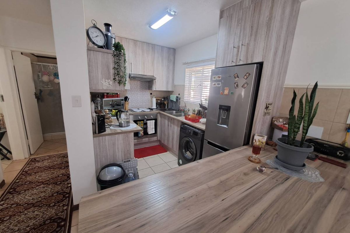 First Floor Unit For Sale in a Secure Estate! - Photo 5