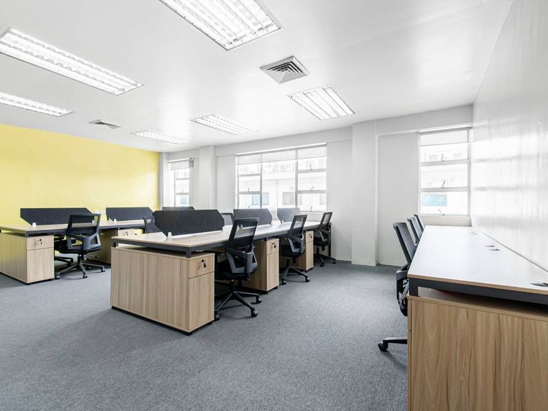 All-inclusive access to workspace and virtual office in Regus Olive Wood. - Photo 7