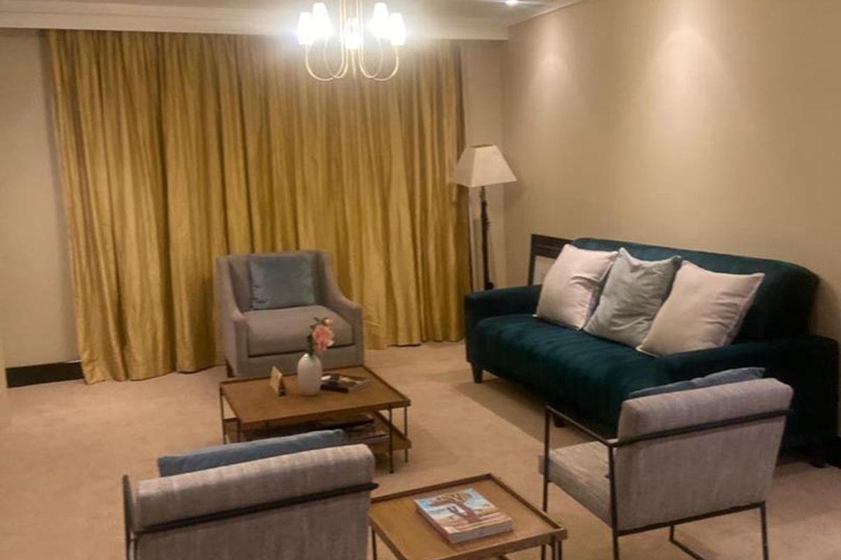 MAGNIFECENT 1 BED  APARTMENT IN THE ICONIC RAPHAEL FOR SALE - Photo 5