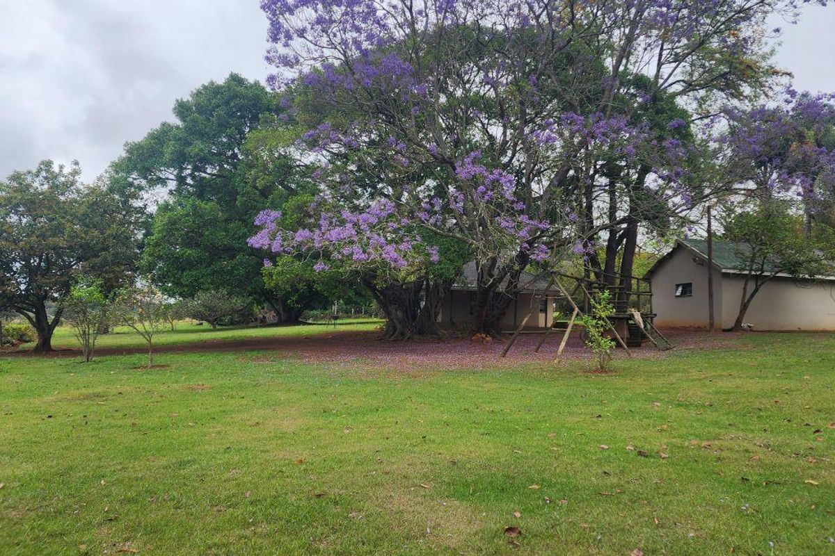 Family Smallholding for sale close to White River in a secure area - Photo 4