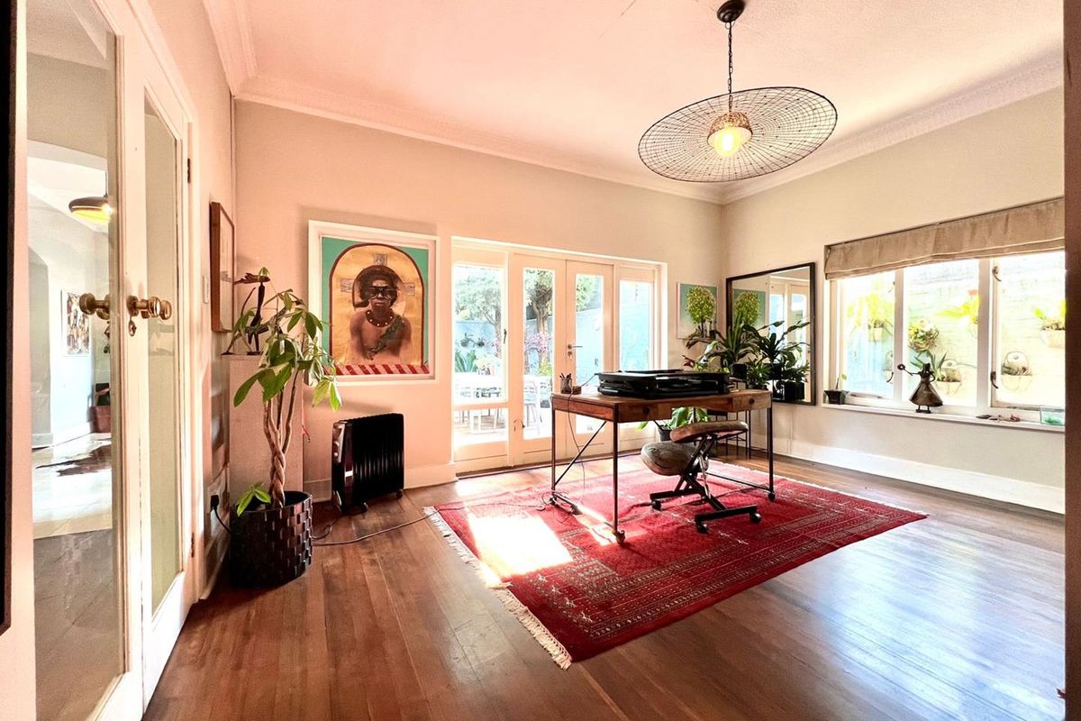 GORGEOUS 3 BEDROOM HOUSE TO RENT IN PARKTOWN NORTH - Photo 5