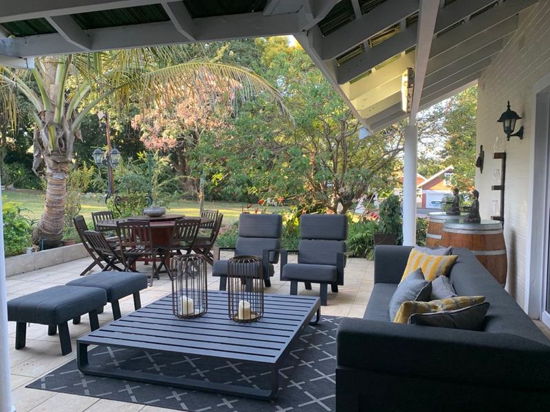 Elegant Estate Home Set on Expansive Grounds with Future Potential - Photo 9