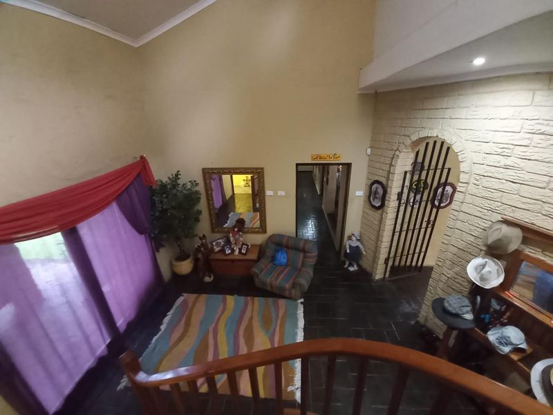 Spacious Family Home with Granny Flat – Your Dream Lifestyle Awaits! - Photo 6