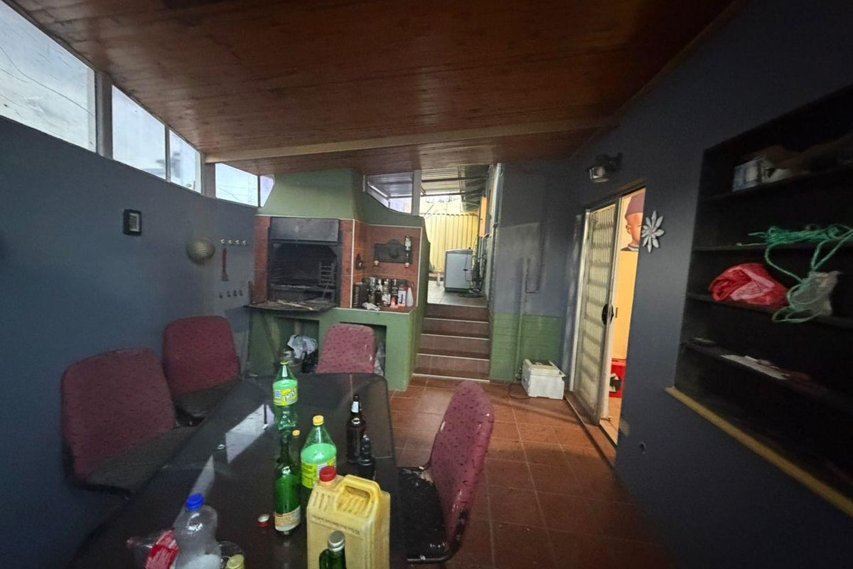 🌟 Step Into Comfort – Beautiful Khomasdal Home For Sale! - Photo 2