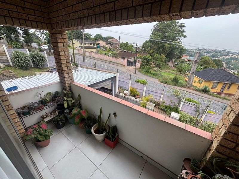 Priced to Sell in Queensburgh! Secure 2-Bed Townhouse with Garage - Photo 7